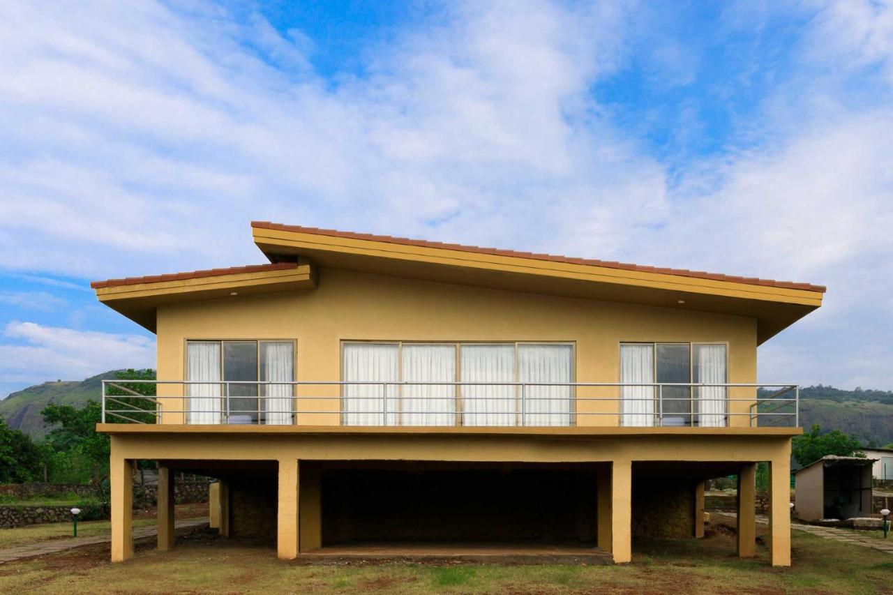 Stayvista'S Shivom Villa 2 - A Serene Escape With Views Of The Valley And Lake Lonavala Esterno foto