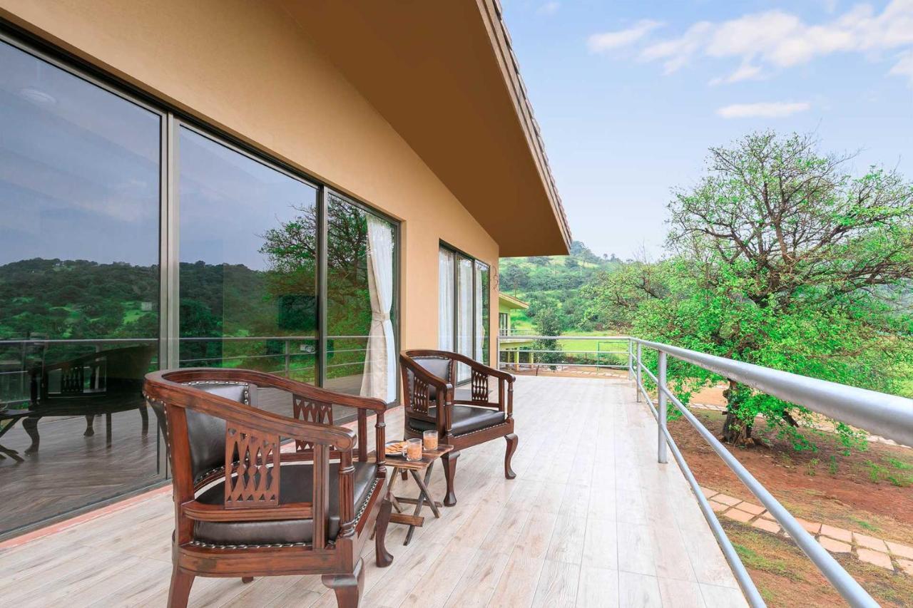 Stayvista'S Shivom Villa 2 - A Serene Escape With Views Of The Valley And Lake Lonavala Esterno foto